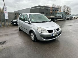 A vendre Renault Scenic à Avrainville 91630