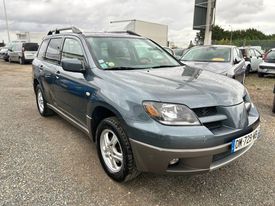 A vendre Mitsubishi Outlander à Avrainville 91630
