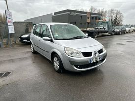 A vendre Renault Megane à Avrainville 91630